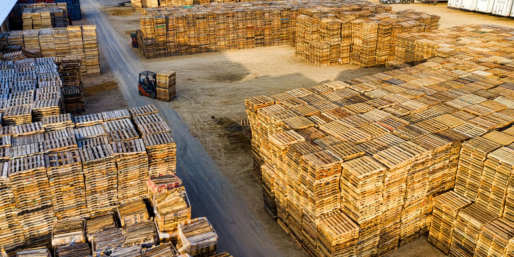 Karamürsel Palet Karamürsel OSB Sandık arka plan görseli